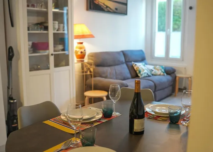 Maison Vue Baie Au Coeur Du Quartier De L'abbaye Prázdninový dům